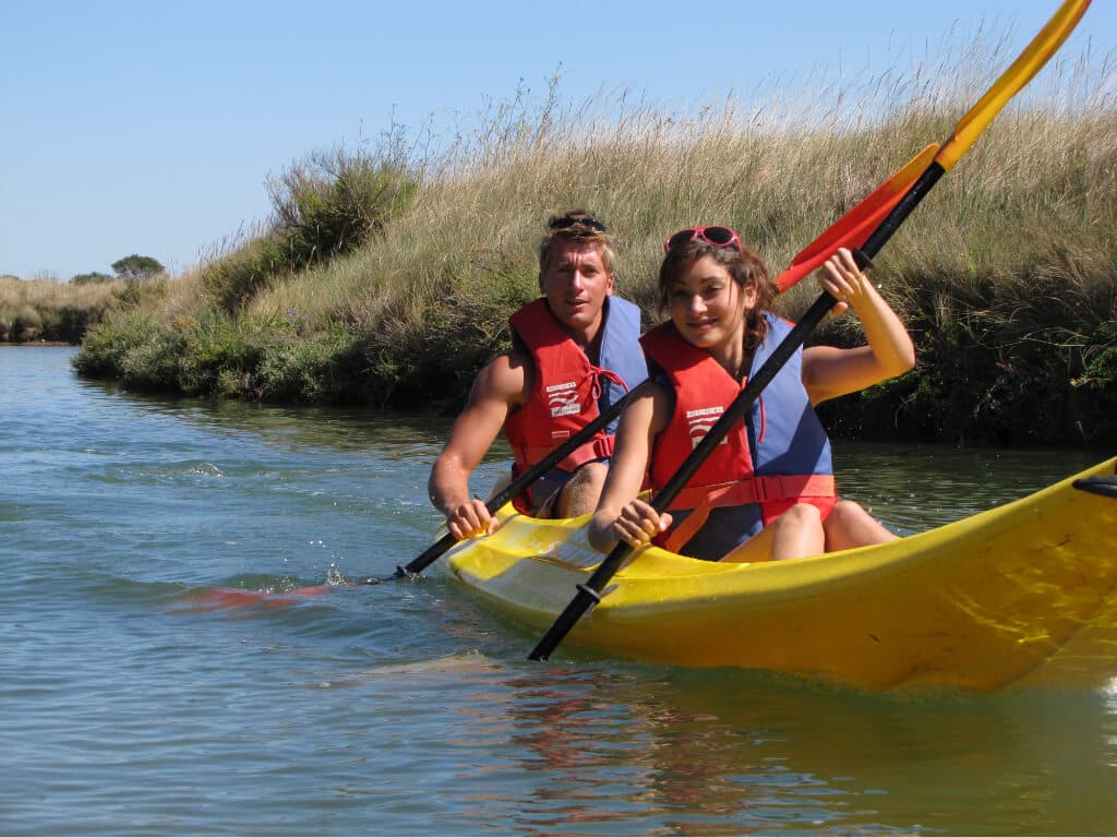 canoes in les sables d'olonne